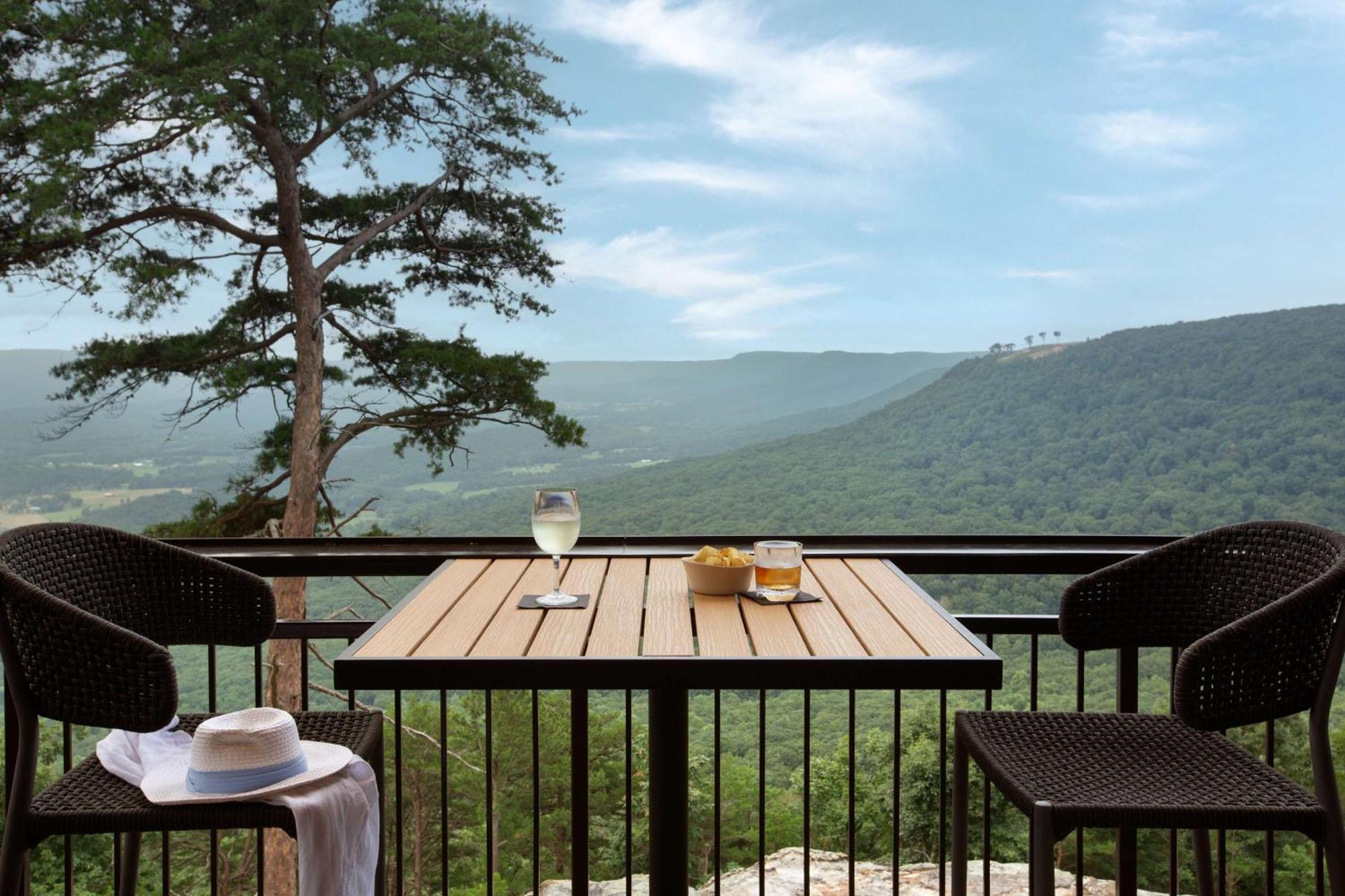 Cloudland At Mclemore Resort Lookout Mountain, Curio By Hilton Rising Fawn Exterior photo